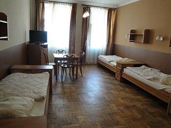 Хостел Brama Old *